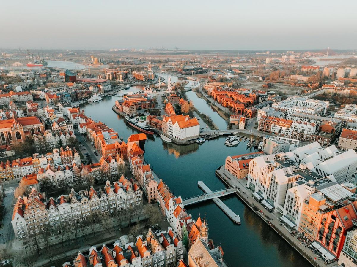Rent Like Home - Deo Plaza Wyspa Spichrzow Gdansk Bagian luar foto