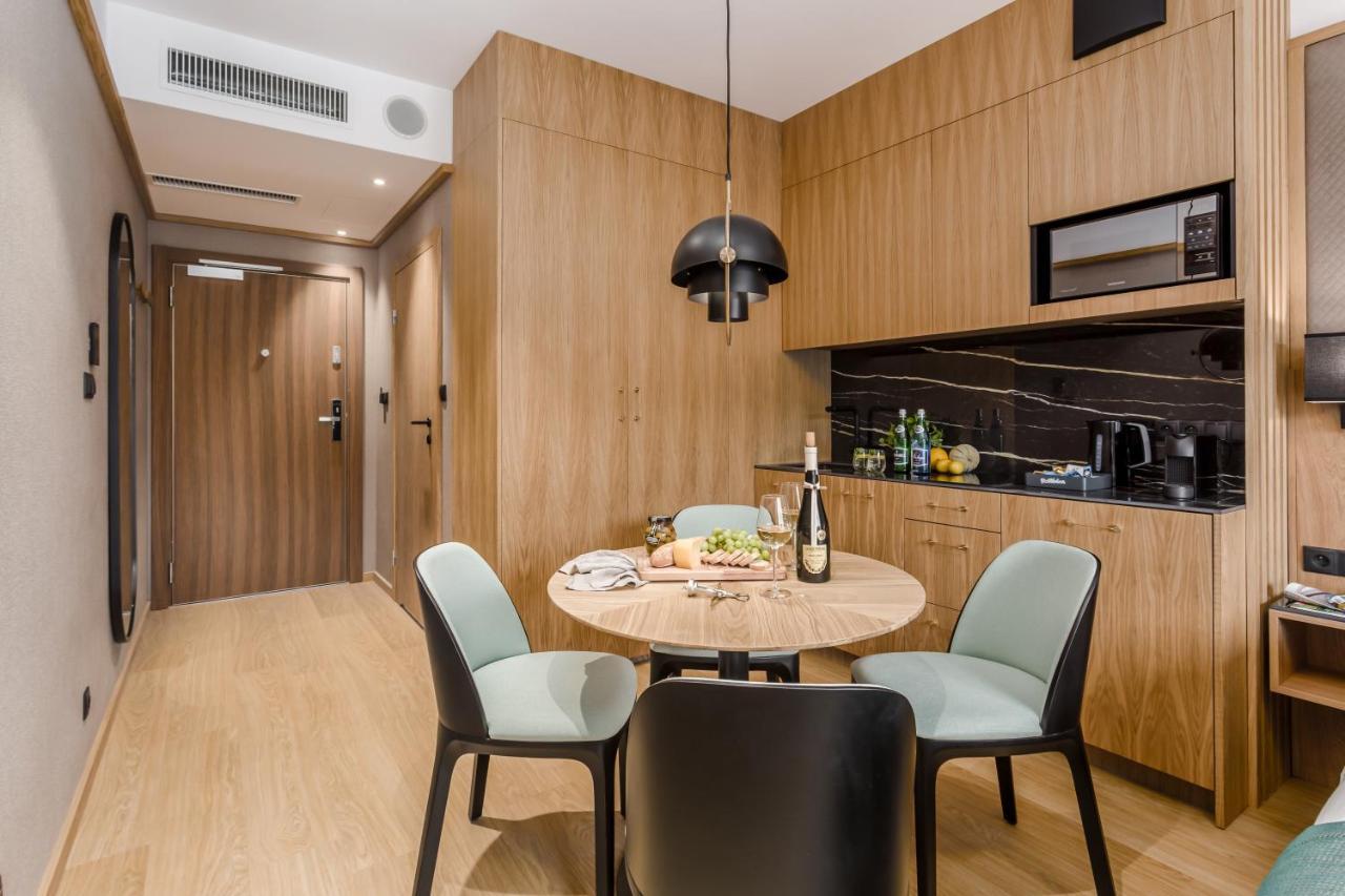 Rent Like Home - Deo Plaza Wyspa Spichrzow Gdansk Bagian luar foto