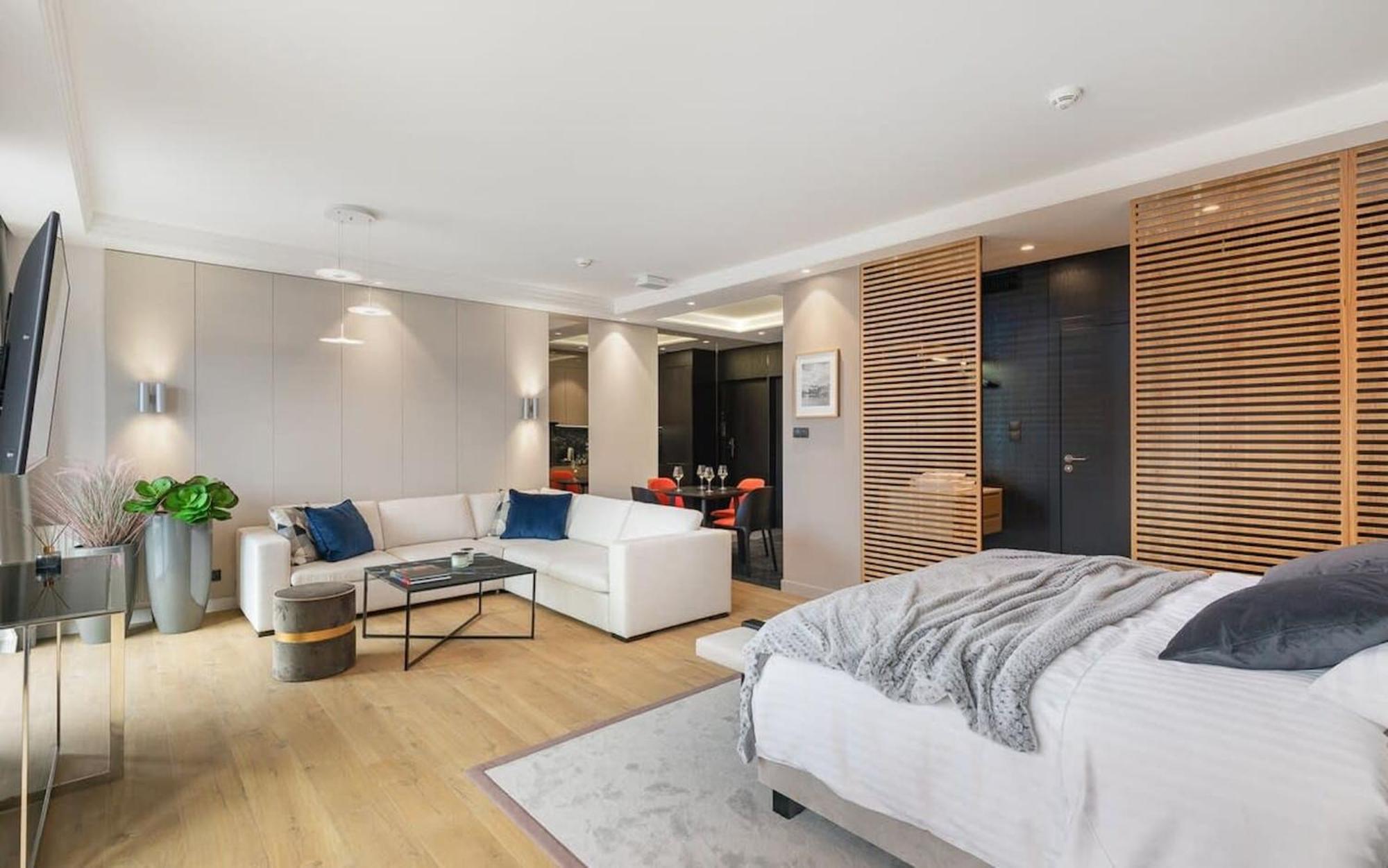 Rent Like Home - Deo Plaza Wyspa Spichrzow Gdansk Bagian luar foto