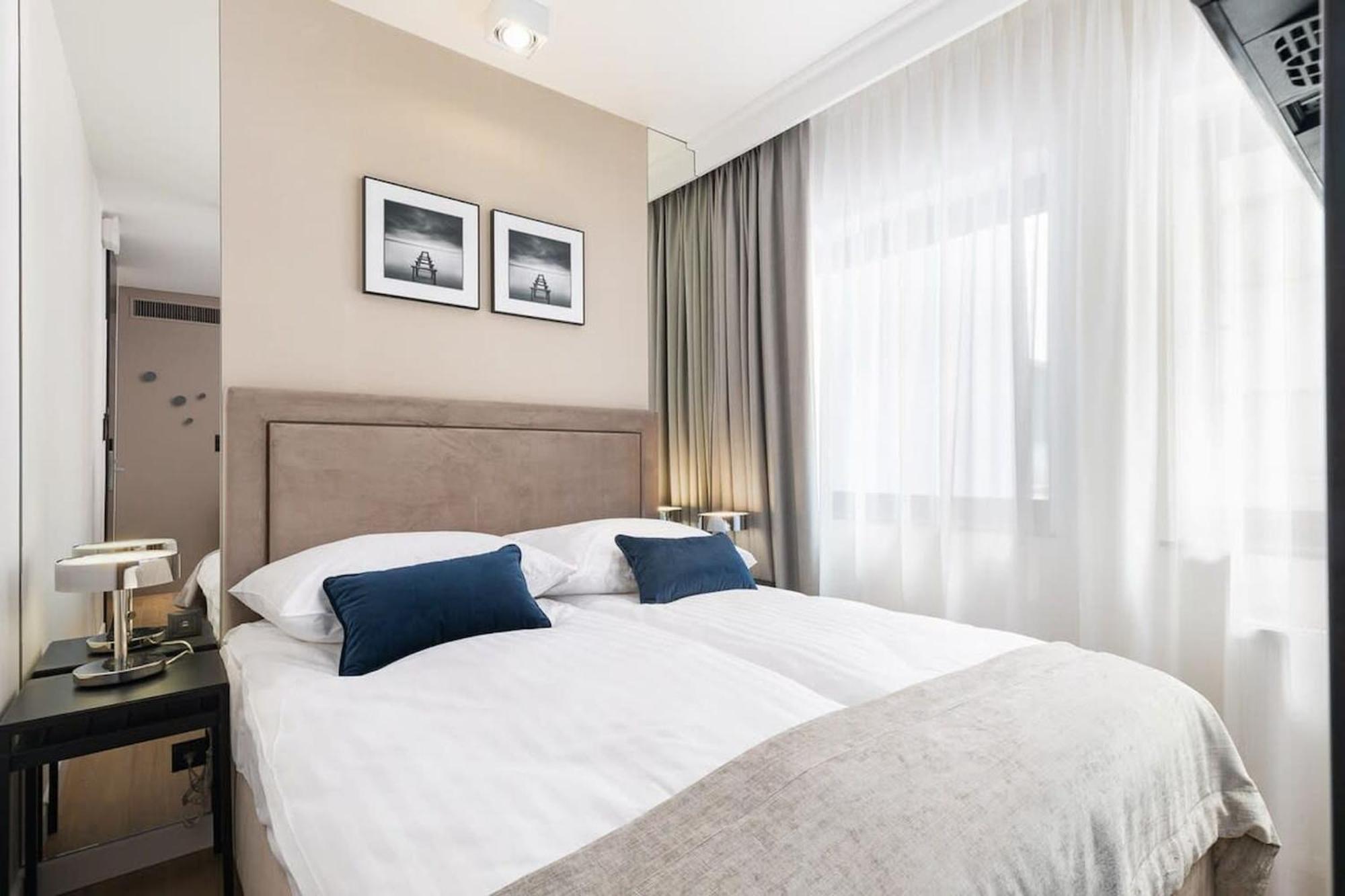 Rent Like Home - Deo Plaza Wyspa Spichrzow Gdansk Bagian luar foto